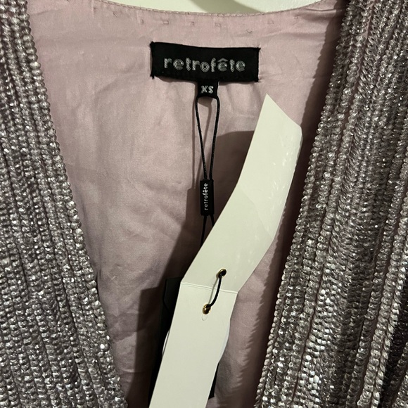 Retrofete GABRIELLE SEQUIN ROBE in dusty lilac - Picture 13 of 14